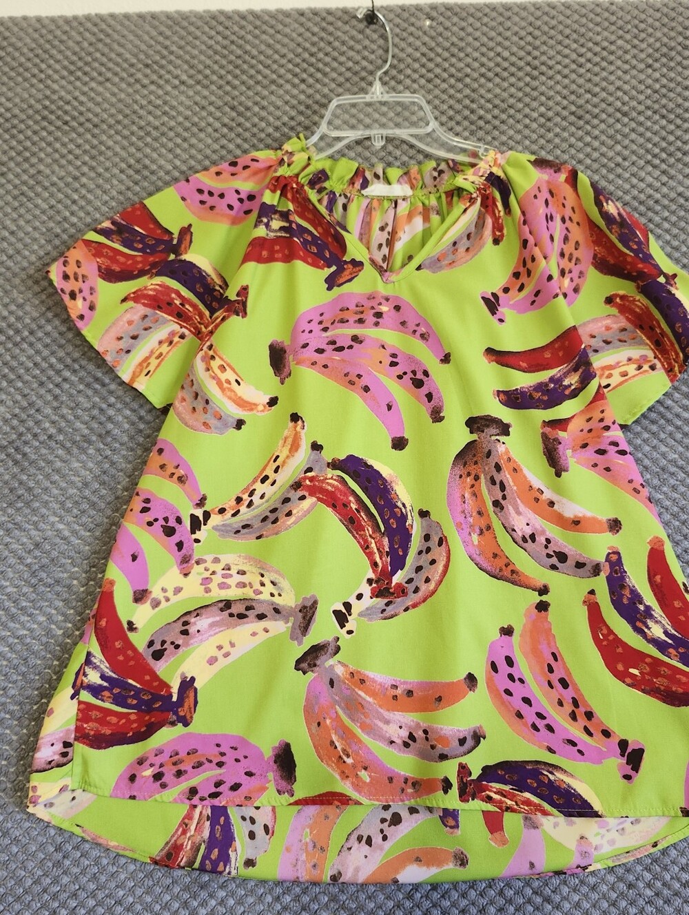 Entro  M Lime Green Multicolor Funky Banana Print Blouse